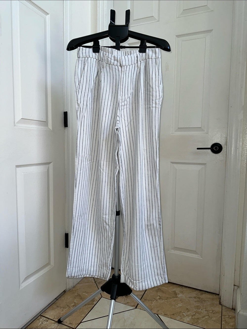 A New Day Women’s Linen Blend White Pinstripe Wide Leg High Rise Trousers